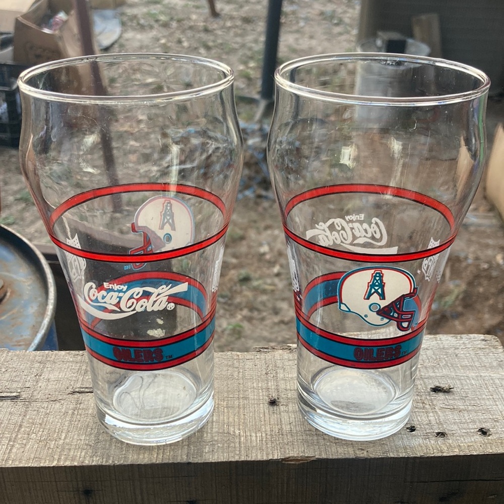 Vintage Houston oilers drinking Glasses old oil rig design.